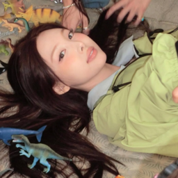 Nayeon gallery image