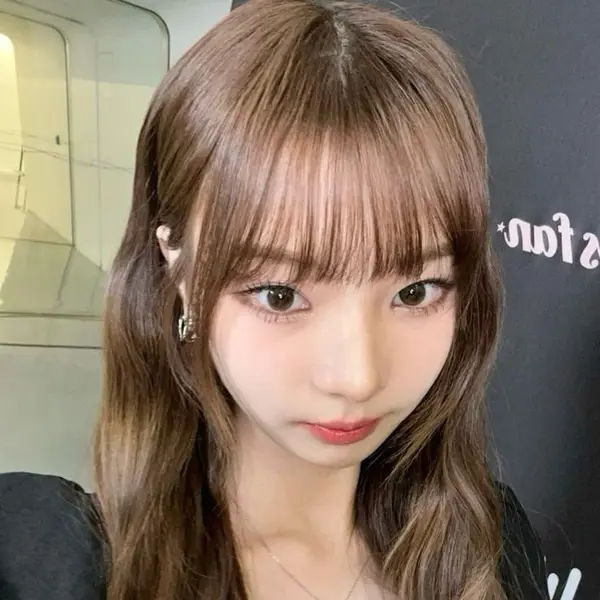 Jeong HaYeon gallery image