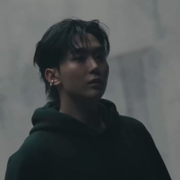 Seungkwan gallery image