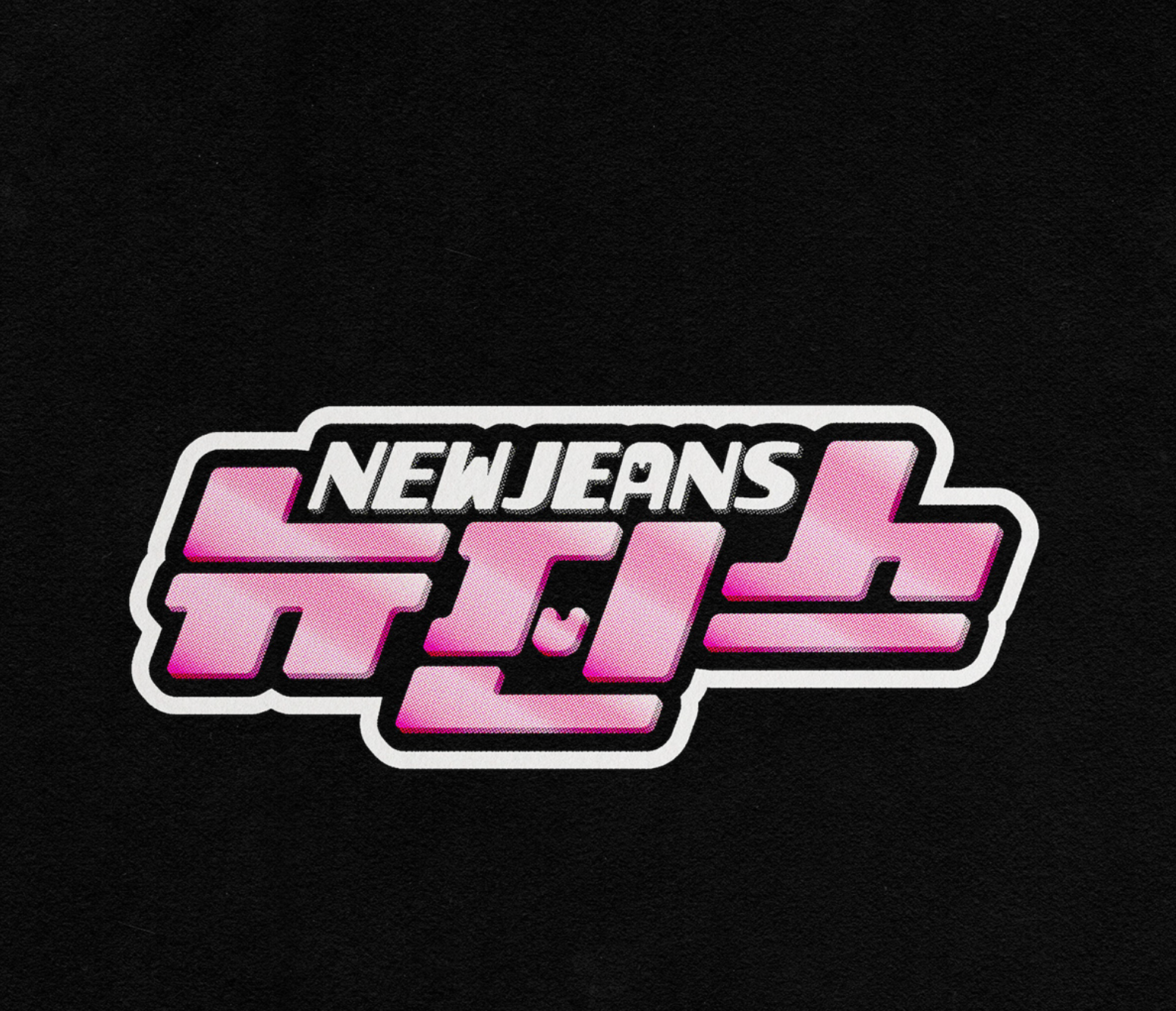 NewJeans photo