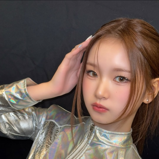 Iyoo gallery image