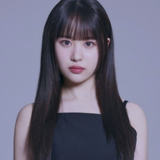 Yuina gallery image