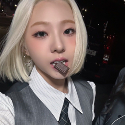 Chaerin gallery image