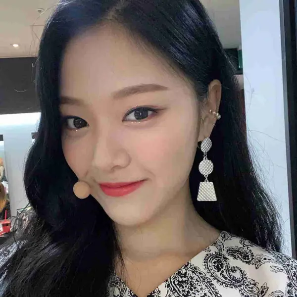 Hyunjin gallery image