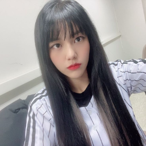 Shin Hyejeong gallery image