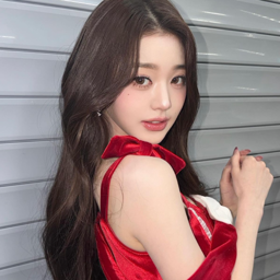 Wonyoung gallery image
