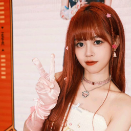 Ouyang Chengxi gallery image