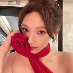 Cheng Xiao gallery image