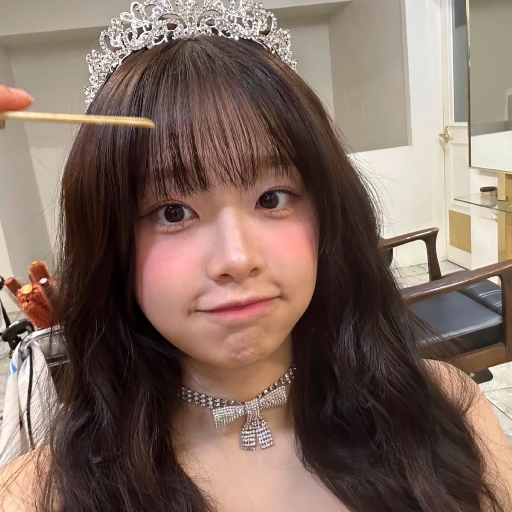 Chuu gallery image