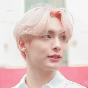 Junhee gallery image