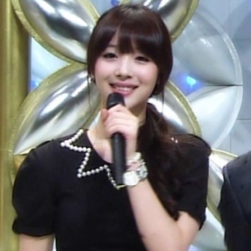 Sulli gallery image