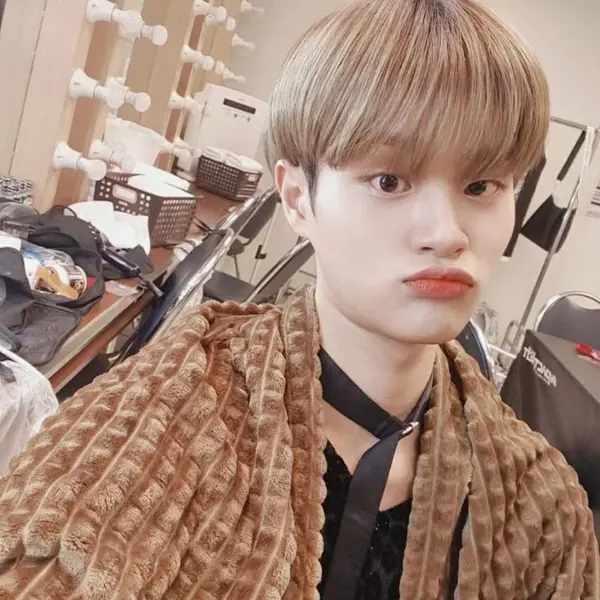 Daehwi gallery image