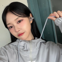 Hyunjin gallery image