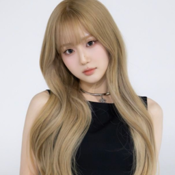 Yoon SeoYeon gallery image