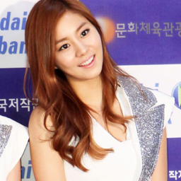 Kim Yujin gallery image