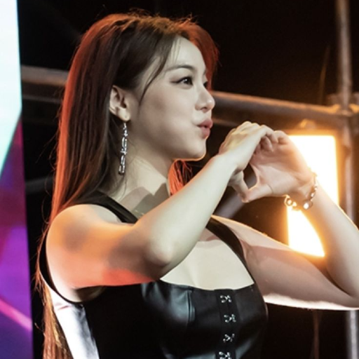 Ailee gallery image