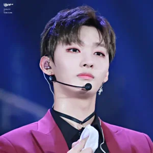 Jisung gallery image