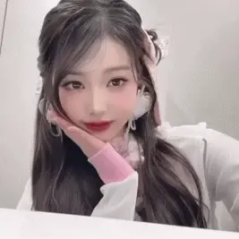 Wonyoung gif