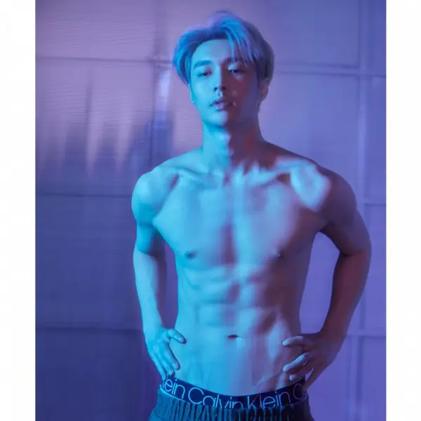 Lay Zhang gallery image