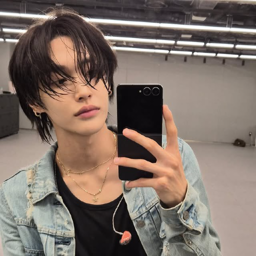 Wonbin gallery image