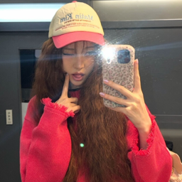 Youngseo gallery image