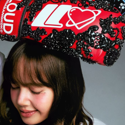 Lalisa gallery image