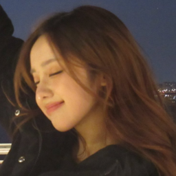 Elisia gallery image