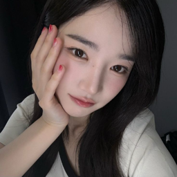 Kim YooYeon gallery image