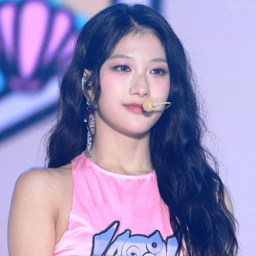 Seoyeon gallery image