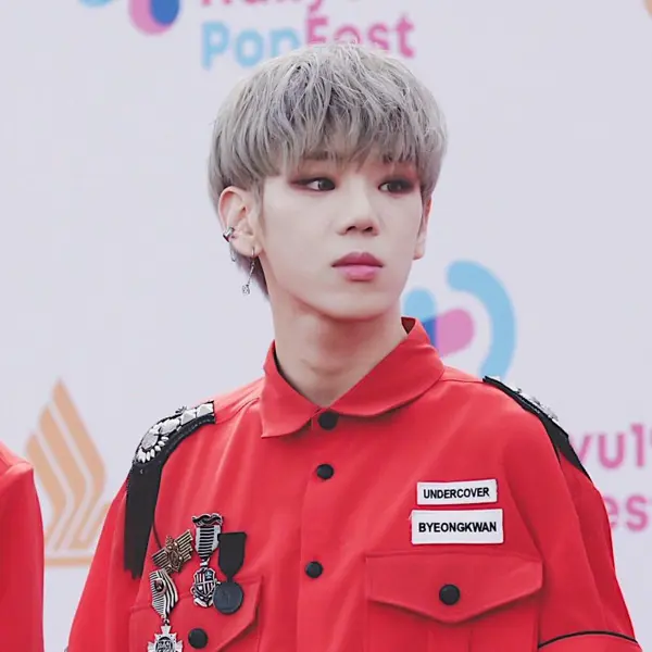 Kim Byeongkwan galerijafbeelding