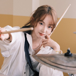 Long Yunzhu gallery image