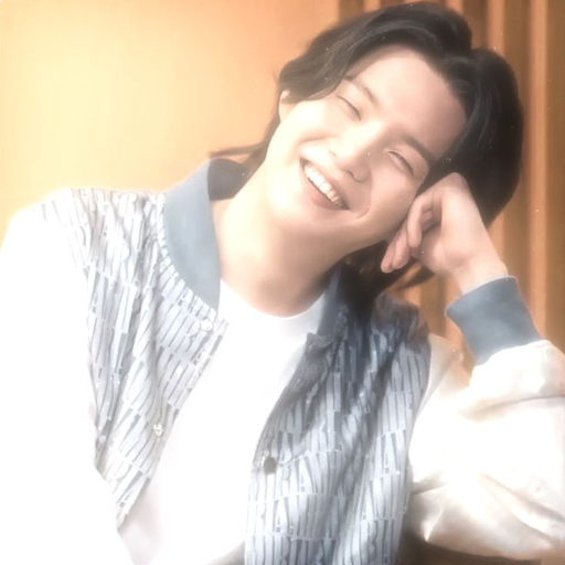 SUGA gallery image