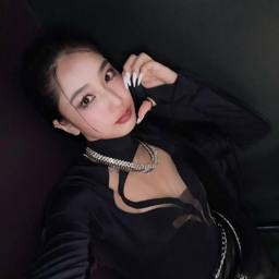 Momoka gallery image