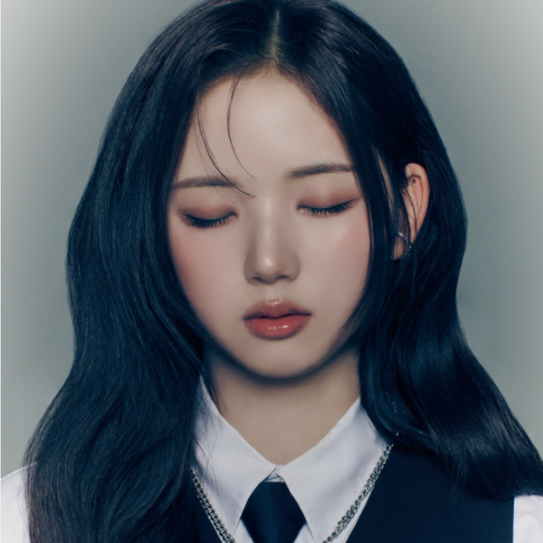 JiWoo gallery image