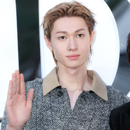 Martin gallery image