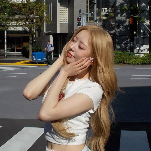 Gambar galeri Jeong HyeRin