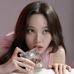 Youngseo gallery image