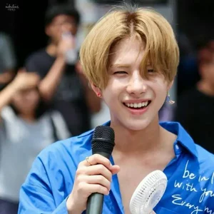 Seyoon gallery image