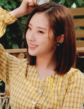 Haseul gif
