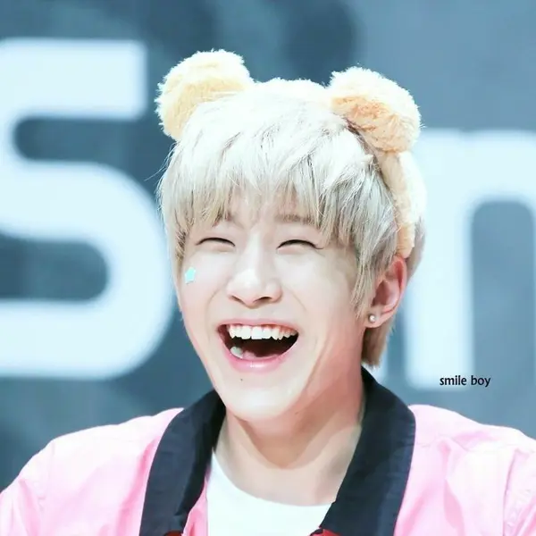 JinJin gallery image