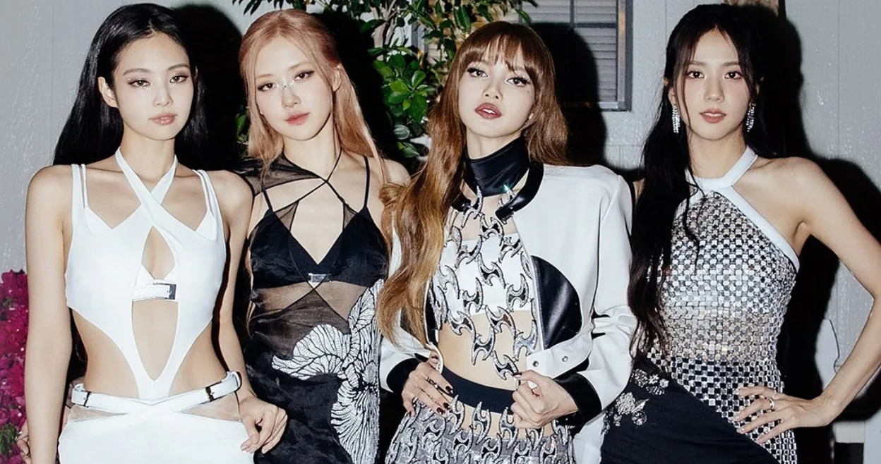 BLACKPINK photo