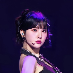 Eunha gallery image