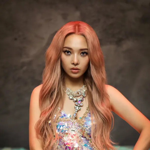 Jeon Somin gallery image