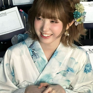 Hitomi gallery image