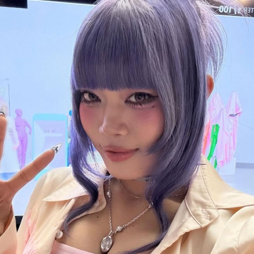 Naoko gallery image