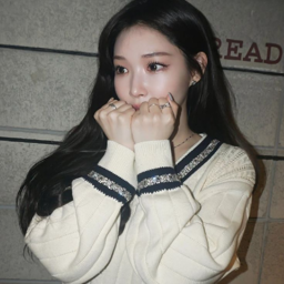 Chungha gallery image
