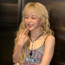 Hikaru gallery image