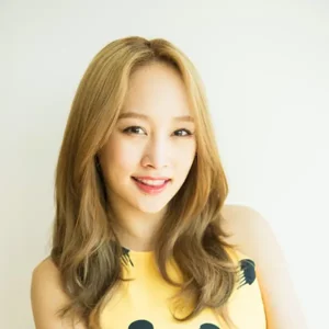 Nicole gallery image