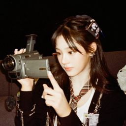 Minji 2