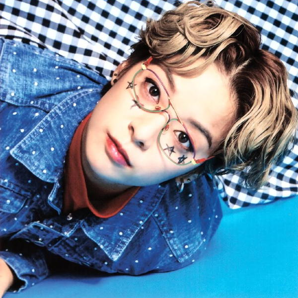 Gambar galeri Amber Liu